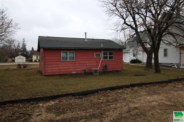 South Agora: South Agora, Marathon, IA 50565